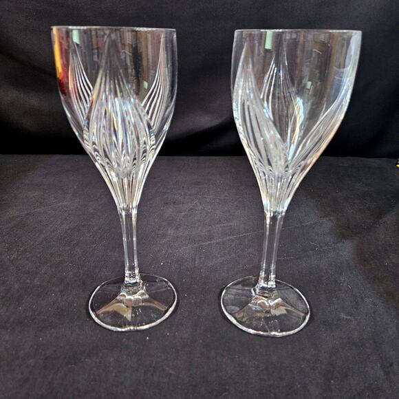 Gorham Primrose Crystal Wine Glasses (Set of 2) 8.5" Barware Drinkware - Picture 1 of 8